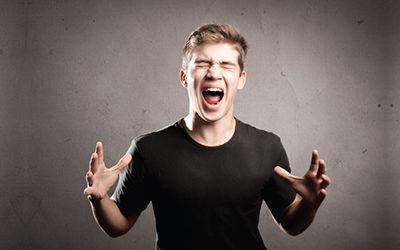 علت خشمگین بودن بعضی از نوجوانان چیست؟
