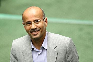 پتروشیمی ها در شرایط تحریمی نقش مؤثری در درآمدزایی و ارزآوری پتروشیمی ها در شرایط تحریمی نقش مؤثری در درآمدزایی و ارزآوری کشور داشته اند