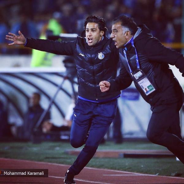 فرهاد مجیدی با مدیران استقلال به توافق رسید؛ فکری نتیجه فرهاد مجیدی با مدیران استقلال به توافق رسید؛ فکری نتیجه نگیرد فرهاد می آید! خبرنگاران