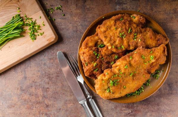 طرز تهیه شنیسل مرغ؛ طعمی که زیر دندان می ماند طرز تهیه شنیسل مرغ؛ طعمی که زیر دندان می ماند