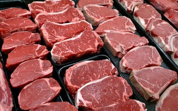 قیمت گوشت؛ سبقت نصف و نیمه گوساله از گوسفند