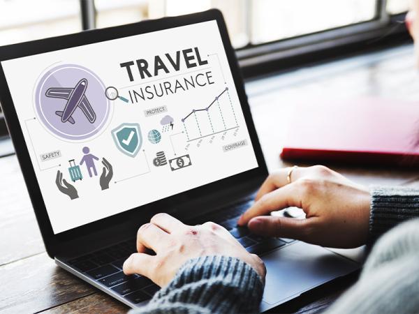 راهنمای سفر ، خرید بیمه مسافرتی از خبرنگاران