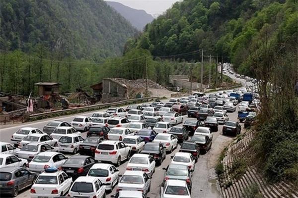 ترافیک سنگین در محور چالوس راستا شمال به جنوب ، اعلام راستا جایگزین برای کمربندی محمودآباد ، فریدونکنار