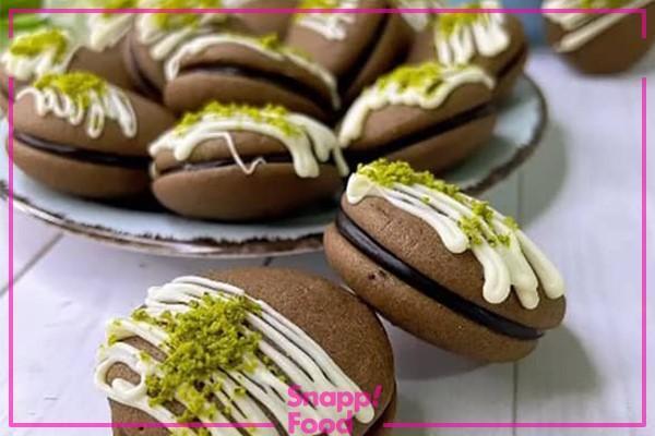 طرز تهیه ووپی پای، یک میان وعده فوق العاده و بامزه طرز تهیه ووپی پای شکلاتی طرز تهیه ووپی پای، یک میان وعده فوق العاده و بامزه طرز تهیه ووپی پای شکلاتی